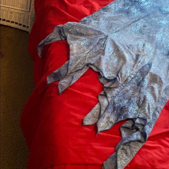 Sparkly blue dress - Picture 3 of 4